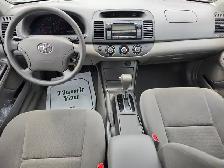 2005 Toyota Camry - Photo 13