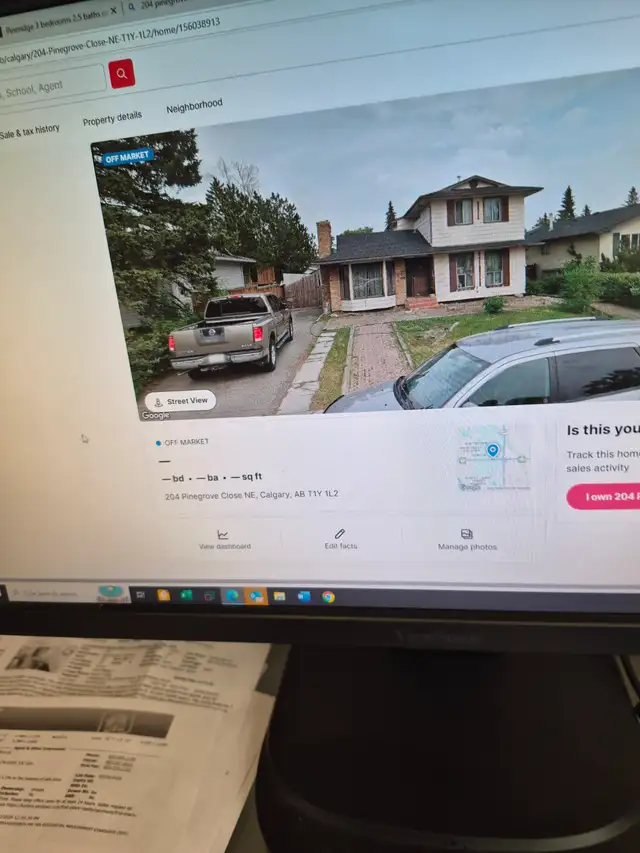 Pineridge 3 bedrooms 2.5 baths one car garage $1700.immediate