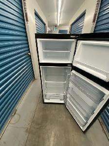 STAINLESS STEEL REFRIGERATOR - Photo 5