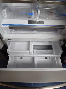 Frigidaire Gallery '36' Stainless Steel French Door Fridge - Photo 6