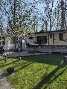 Seasonal camping Creekside Campground and RV park