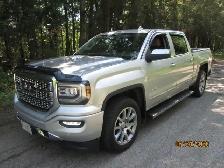 2017 GMC Denali 4x4 5.3 V8 Crew Cab