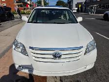 2005 Toyota Avalon - Photo 2