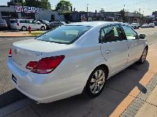2005 Toyota Avalon - Photo 7