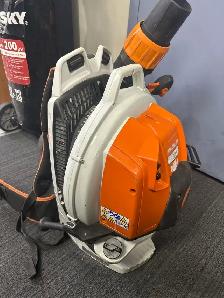 Stihl BR800 C Leaf Blower Backpack - Photo 3