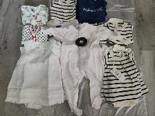 Baby bodysuits from Petit Bateau & 3Pommes for ages 1 -12 months - Photo 4