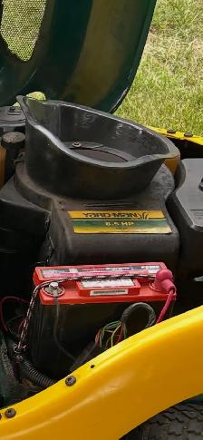 MTD Yard-Man Beetle Riding Mower - Photo 5