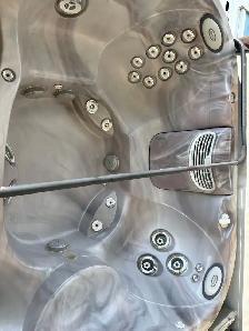 2015 Jacuzzi J375 6-7 Adult Hot Tub with FullBody Massage Lounge - Photo 3