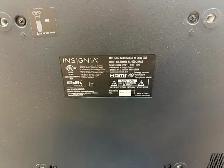 Insignia 40-inch 1080p LED TV No Remote (#19527) - Photo 4