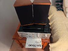 Amplifier with CD Player