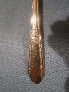 #27-86   MEMORY silverware set for 8