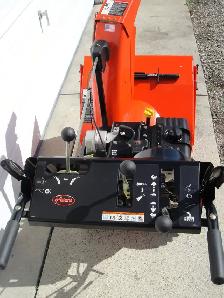 ARIENS 9 HP 26 INCH GAS SNOW BLOWER - Photo 5