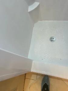 Re-caulking Shower and Bath $100 - Photo 4