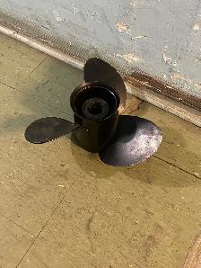 Outboard Propeller - Photo 2