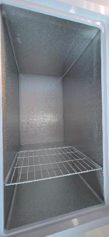 À VENDRE...Congélateur DANBY en parfait état. - Photo 7