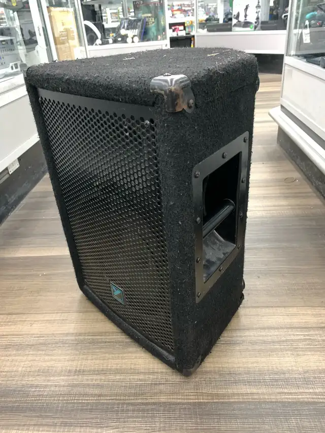 Yorkville YX10 Monitor Speaker
