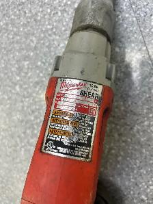 Milwaukee 6852-20 18 Gauge Shear - Photo 3