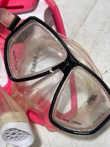 U.S. Divers Snorkel Set - Photo 2