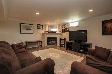 SPECTACULAR 3300 SQ FOOT  ON MAINFLOOR TECUMSEH RANCH WITH POOL! - Photo 9