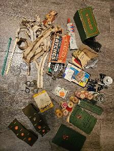Singer Sewing Machine Parts and Accessories - Photo 2