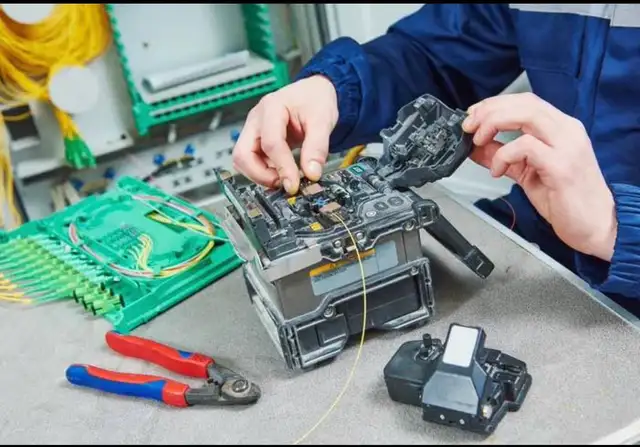 Fibre Optic Splicer