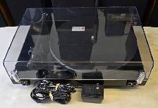 PROJECT DEBUT CARBON BELT DRIVE MANUAL TURNTABLE - Photo 6