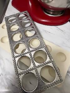 kitchenAid Mixer w Pasta Attachment - Photo 4