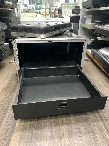 Gator 6U Molded Flight Case with Drawer - Photo 3