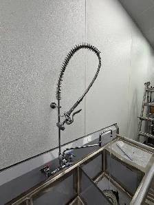 professional plumbing - Photo 2