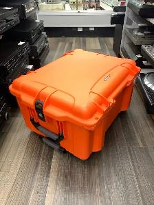 Nanuk 960 Flight Case - Orange - Photo 3