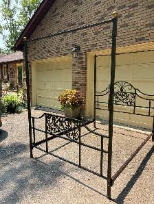Queen Size Metal Bed Frame - Photo 6