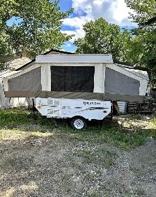 ROCKWOOD TENT TRAILER - Photo 2