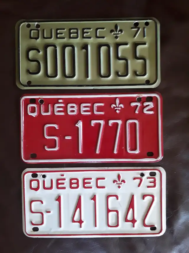 Plaques de ski-doo