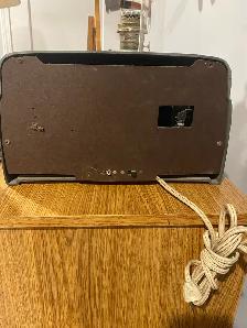 Crosley AM Radio - Photo 2