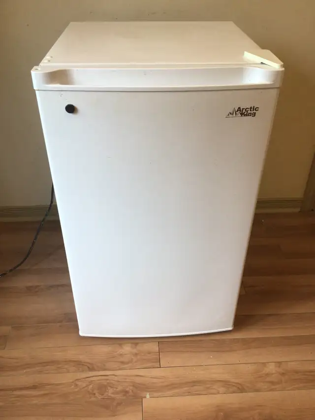 Artic King Upright Freezer