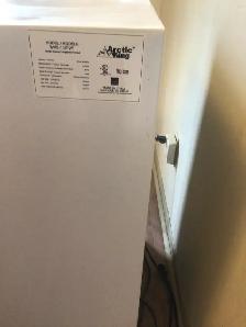 Artic King Upright Freezer - Photo 3