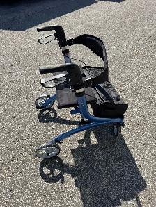 MEDLINE WALKER ROLLATOR NEW DELIVERED - Photo 2