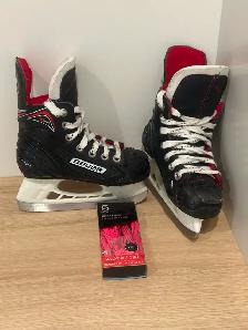 Youth Hockey Equipment - Skates/Gloves/Shin Pads/ Elbow Pads
