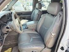 2003 GMC Yukon Denali 4WD Sunroof 8 passenger - Photo 7