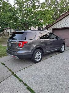 2016 Ford Explorer  Safetied - Photo 4