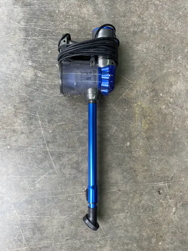 Cyclone Vaccuum with filters