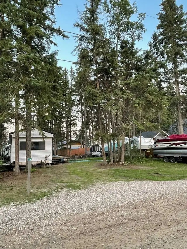 Cabin / Seasonal RV / Campsite Lot