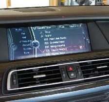2011 BMW 750i X-Drive - Photo 8