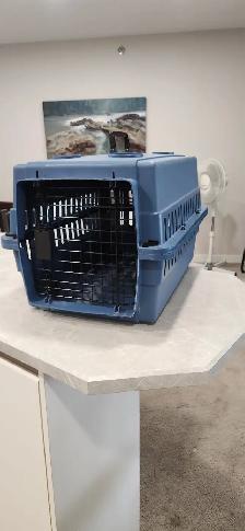 Sturdy 24.5' Pet Crate - Medium Size Dogs - $60 - 780-455-4858 - Photo 2