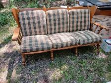 Cottage Couch and 2 matching chairs-ready     for pi