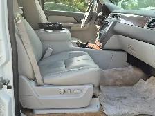 2007 chevy tahoe 4WD LTZ REBUILT - Photo 8
