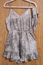 Lot of 8 Pieces Women's Clothing (Size S). Brand New. - Photo 7