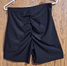 Lot of 12 Pieces Women's Clothing (Size M). Brand New. - Photo 9