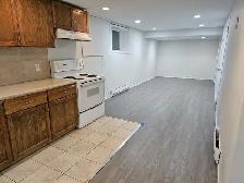 Martindale Legal Basement suite 2 Large Bedroom 1 bath - Photo 2