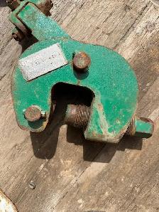 Screw Clamps - Photo 2
